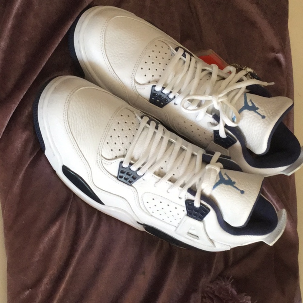 Men’s  Air Jordan #4